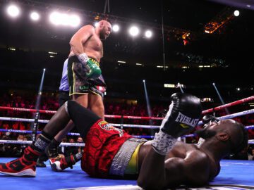 Tyson Fury v Deontay Wilder